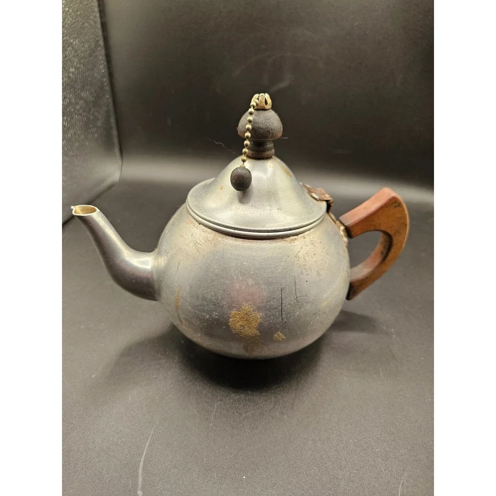 Vintage Priscilla Ware Aluminum Teapot 5 Cup Wood Handle Farmhouse Decor USA XX